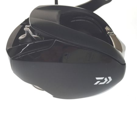  DAIWA ダイワ ベイトリール 22ジリオン TW HD 00630130 右ハンドル 外箱付属