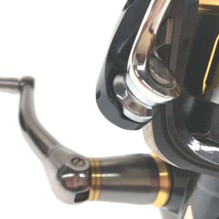  SHIMANO シマノ スピニングリール 15ツインパワーSW 8000HG 外箱、ライン付属