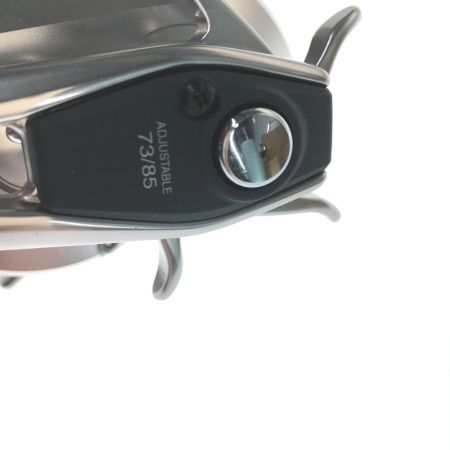  SHIMANO シマノ 両軸リール  17オシアジガー 03667 外箱、ライン付属