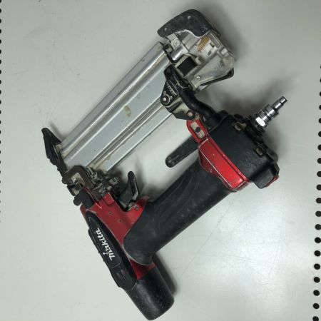 €€ MAKITA マキタ 高圧仕上釘打 AF551H レッド