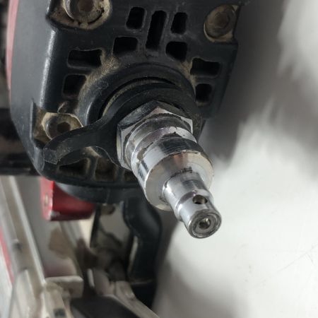 €€ MAKITA マキタ 高圧仕上釘打 AF551H レッド