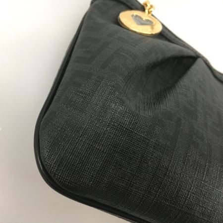  FENDI フェンディ ズッカ柄 PVC アクセサリーポーチ 8BR594-FBS ブラック