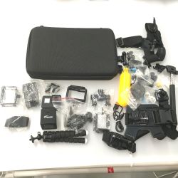 △△  GoPro HERO7 アクションカメラ  バッテリーVESIRI製 ケース・オプションパーツ付 Bランク