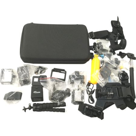   GoPro HERO7 アクションカメラ  バッテリーVESIRI製 ケース・オプションパーツ付