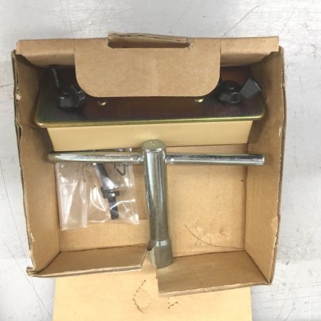  MAKITA マキタ 電動カンナ 110ｍｍ 1911B ブルー