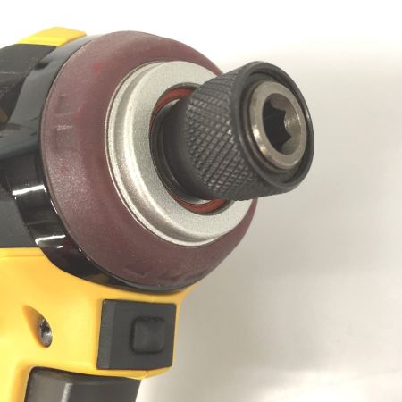  MAKITA マキタ 18Ｖ　充電式インパクトドライバー　充電器・充電池2個付き TD171D イエロー