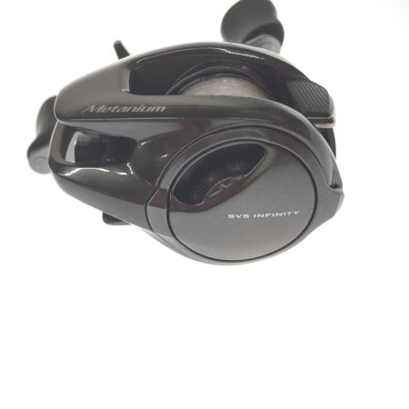  SHIMANO シマノ ベイトリール 20メタニウム 04116 右ハンドル 箱、ライン付属