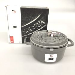 △△ STAUB ストウブ 両手鍋 ピコ・ココット ラウンド 22cm グレー 鋳鉄 ガス/IH両対応 Sランク
