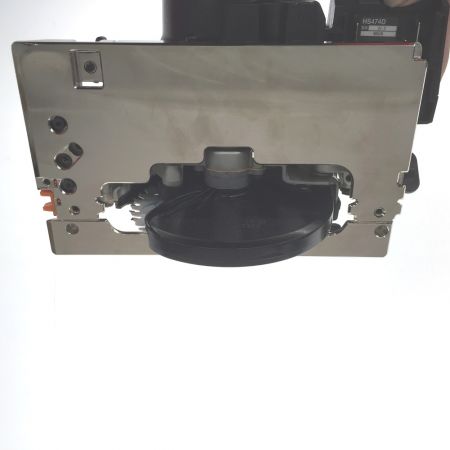  MAKITA マキタ 125mm 18V 充電式マルノコ(鮫肌チップソー付き) 　本体のみ HS474D ブラック