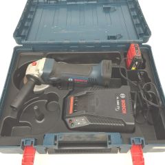  BOSCH ボッシュ Professional 18v　ディスクグラインダー　充電器・充電池1個・ケース付 gws 18v-li ブルー Bランク