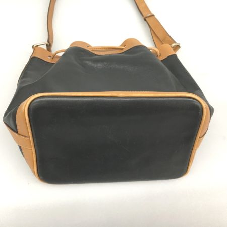  CELINE セリーヌ トリオンフ レザー巾着型 ショルダーバッグ　ヴィンテージ