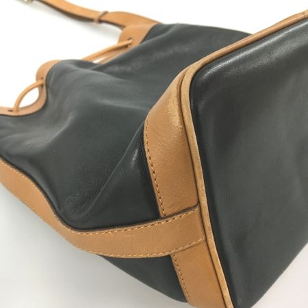  CELINE セリーヌ トリオンフ レザー巾着型 ショルダーバッグ　ヴィンテージ