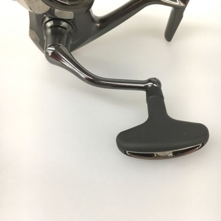  SHIMANO シマノ スピニングリール 20ツインパワー 04146 外箱、ライン付属