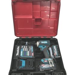 △△ MAKITA マキタ インパクトドライバ 40v 充電器・充電池2個・ケース付 TD001GRDX Bランク