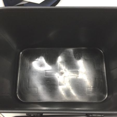  ヴァルケイン バッカン ウォーターブルーフバック ブラック x レッド