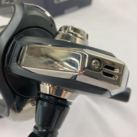  SHIMANO シマノ スピニングリール  20ストラディック SW 5000PG 箱付 04243