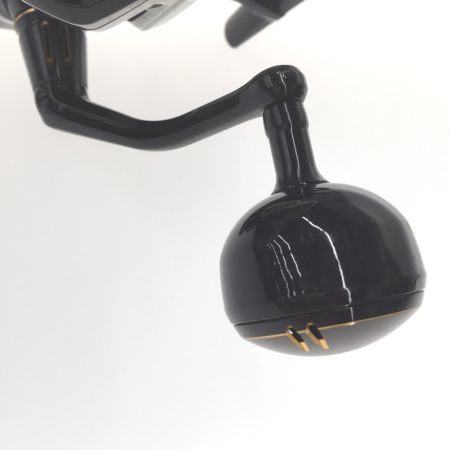  SHIMANO シマノ スピニングリール 19ステラSW 8000HG 03965 スプールキズ有り ケース、ライン付属