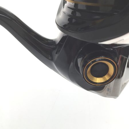  SHIMANO シマノ スピニングリール 19ステラSW 8000HG 03965 スプールキズ有り ケース、ライン付属