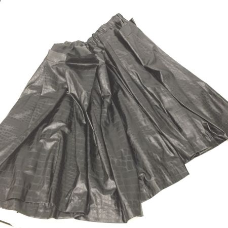  COMME des GARCONS コムデギャルソン AD2024 アシンメトリーフェイクレザースカート GN-S001 ブラック