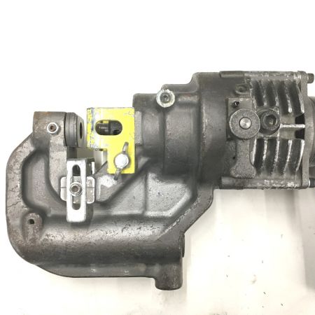  MAKITA マキタ 18V充電式 パンチャー 本体のみ PP200D ブルー