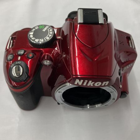  Nikon ニコン デジタル一眼レフカメラ ボディ+バッテリー+充電器 D3200