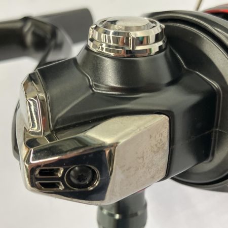  SHIMANO シマノ スピニングリール 20 ヴァンフォード   C2000S