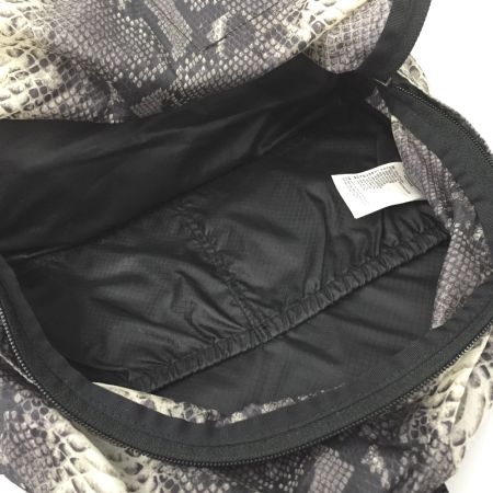  THE NORTH FACE ザノースフェイス Supreme リュック スネークスキン ライトウェイトデイパック NF0A3KVJ グレー×ブラック