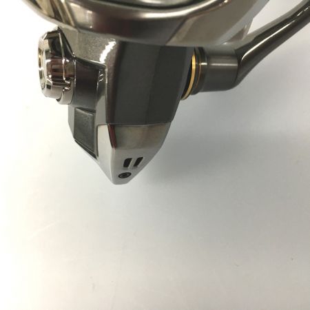  SHIMANO シマノ スピニングリール 24ツインパワー C3000MHG 046819 ハンドルノブカスタム済 箱,ライン付