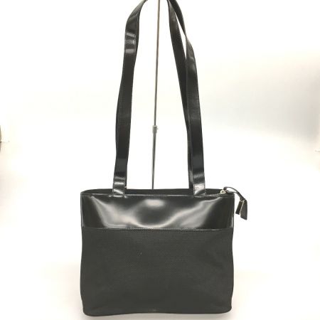  CELINE セリーヌ オールド トートバッグ プレートロゴ パテントレザー MC98/1 ブラック
