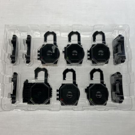   仮面ライダー鎧武（ガイム）CSM ロックシード 呉島セット 箱ダメージ