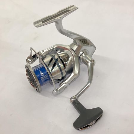  SHIMANO シマノ スピニングリール 23ストラディック C3000XG  箱付  045867