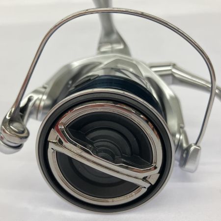  SHIMANO シマノ スピニングリール 23ストラディック C3000XG  箱付  045867