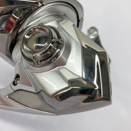  SHIMANO シマノ スピニングリール 23ストラディック C3000XG  箱付  045867