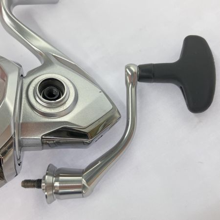  SHIMANO シマノ スピニングリール 23ストラディック C3000XG  箱付  045867