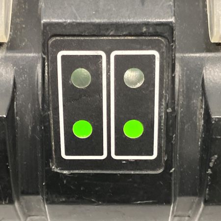  MAKITA マキタ  4口充電器  DC18SF ブラック