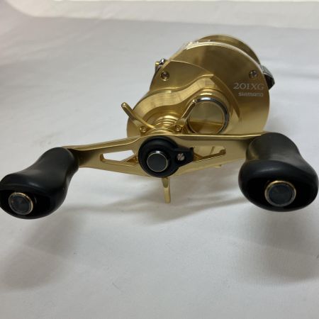  SHIMANO シマノ ベイトリール 22カルカッタコンクエスト 201XG   044419
