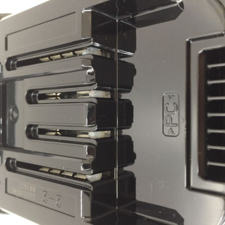  MAKITA マキタ コードレスクリーナー CL001GRDW ホワイト 36V-40V 付属品完備