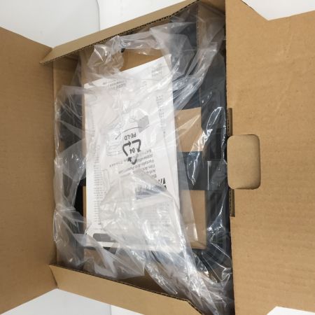  MAKITA マキタ コードレススタンドライト ML805 14.4/18v 750-1150lm 箱ダメージあり