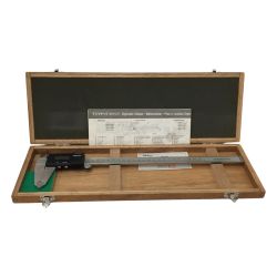 △△ Mitutoyo ミツトヨ デジタルノギス CD-30 500-303 動作未確認 ケース付 Aランク