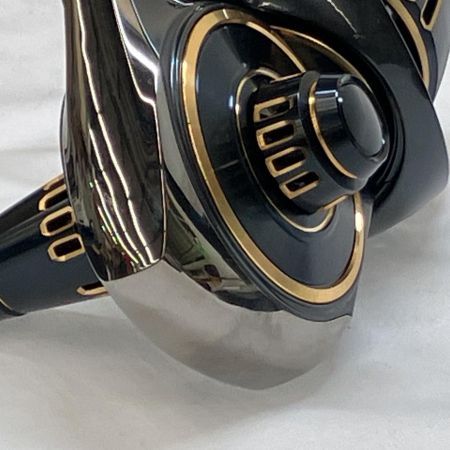 DAIWA ダイワ スピニングリール 25ソルティガ  8000-H 8000-H