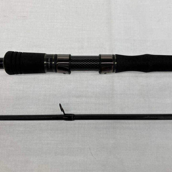 Abu Garcia アブガルシア エラディケーター ゼノモーフ ビッグチャップ