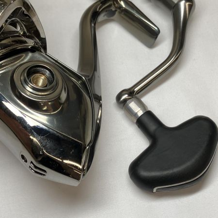  SHIMANO シマノ スピニングリール  18ステラ4000J 本体のみ キズ有 03808