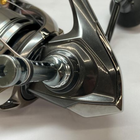  SHIMANO シマノ スピニングリール 24ツインパワー C5000XG GOMEXUSリールスタンド付 046888