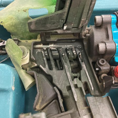  MAKITA マキタ 50ｍｍ　エア釘打ち　 高圧　コイルネイラ ロール釘打機 AN532H スカイブルー