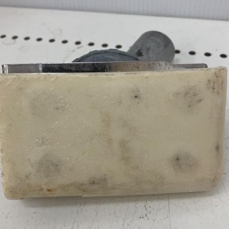   床材　コーナーカッター