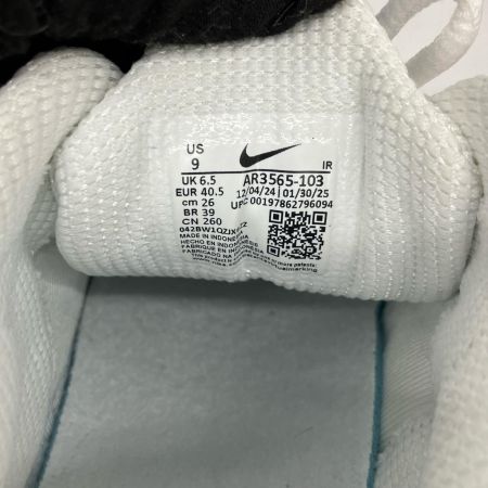  NIKE ナイキ スニーカー Wmns Shox R4 AR3565-103 ホワイト