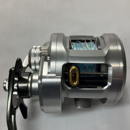 DAIWA ダイワ ベイトリール 15キャタリナ BJ100SH 613703