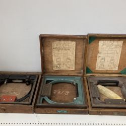 △△  ジャンク品　精密角型水準器　３個セット Dランク