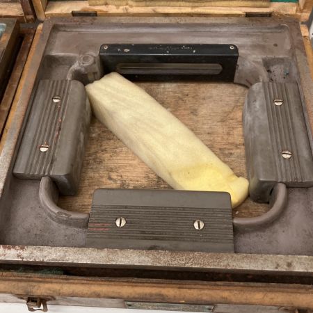   ジャンク品　精密角型水準器　３個セット