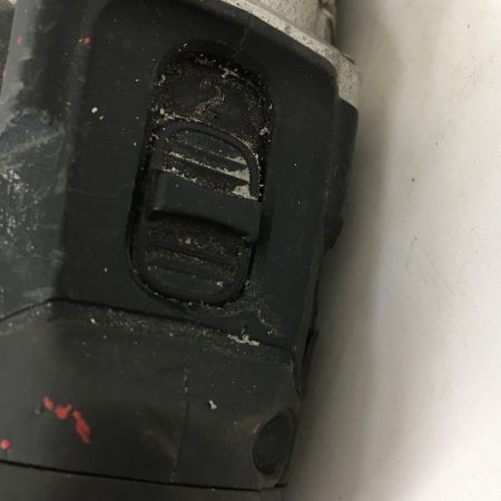  MAKITA マキタ 18V 充電式ドライバドリル　本体のみ DF484D ブラック